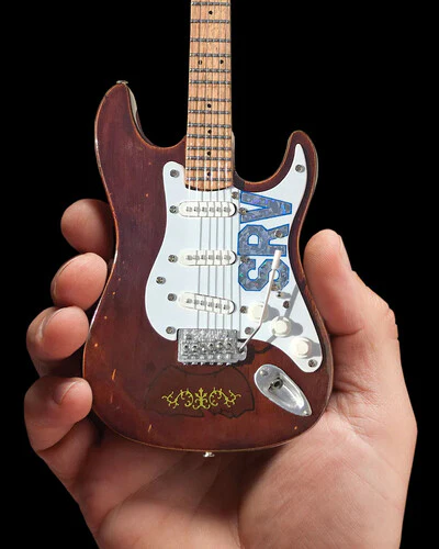 Axe Heaven SRV Fender Strat - Lenny Mini Guitar FS-027 - Image 3