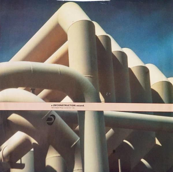 Bassheads - Is There Anybody Out There? (12") (Very Good Plus (VG+)) (Very Good Plus (VG+)) - Image 2