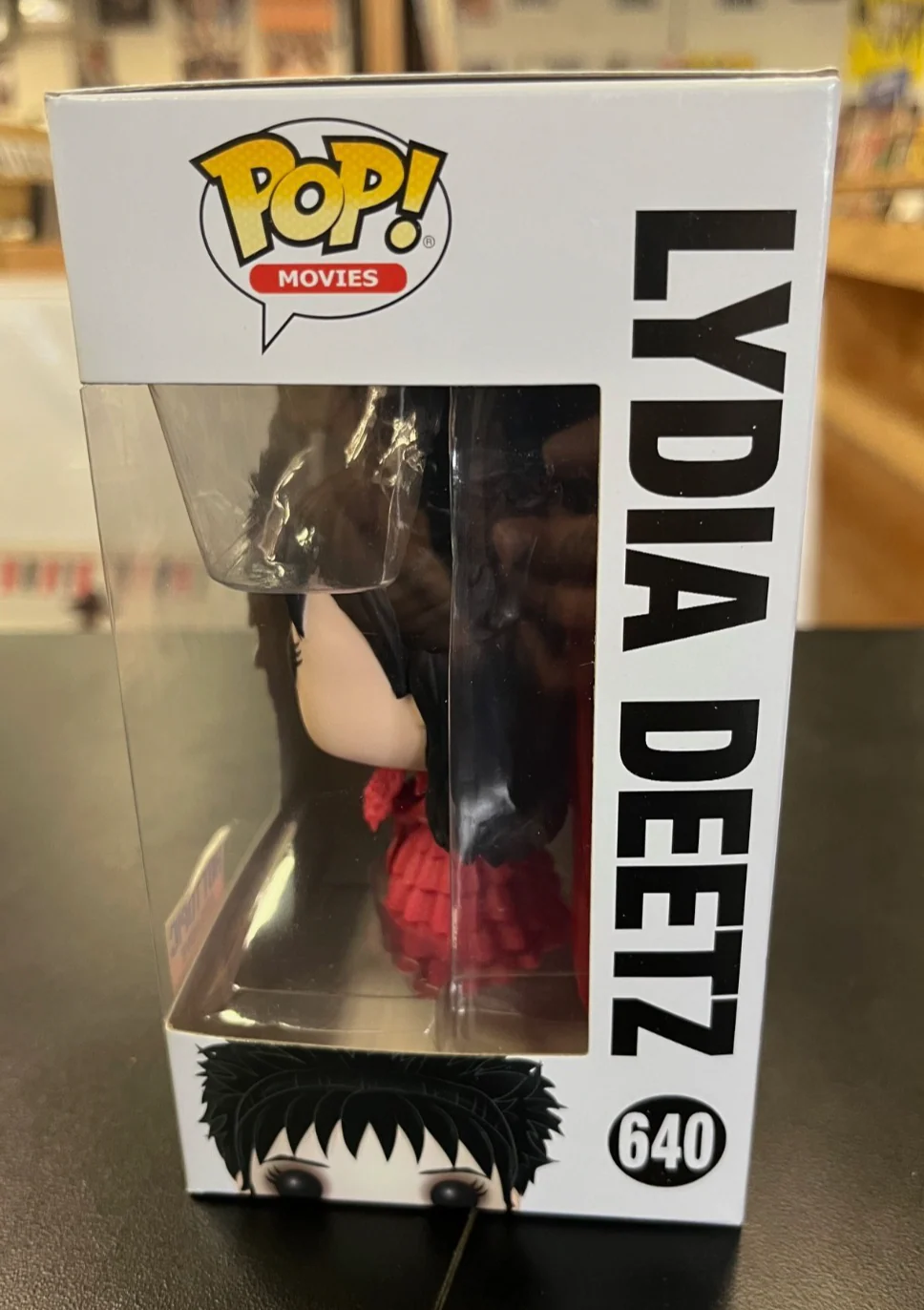 Funko Pop! Beetlejuice - Lydia Deetz (Red Dress) - Hot Topic (Exclusive) #640 - Image 3