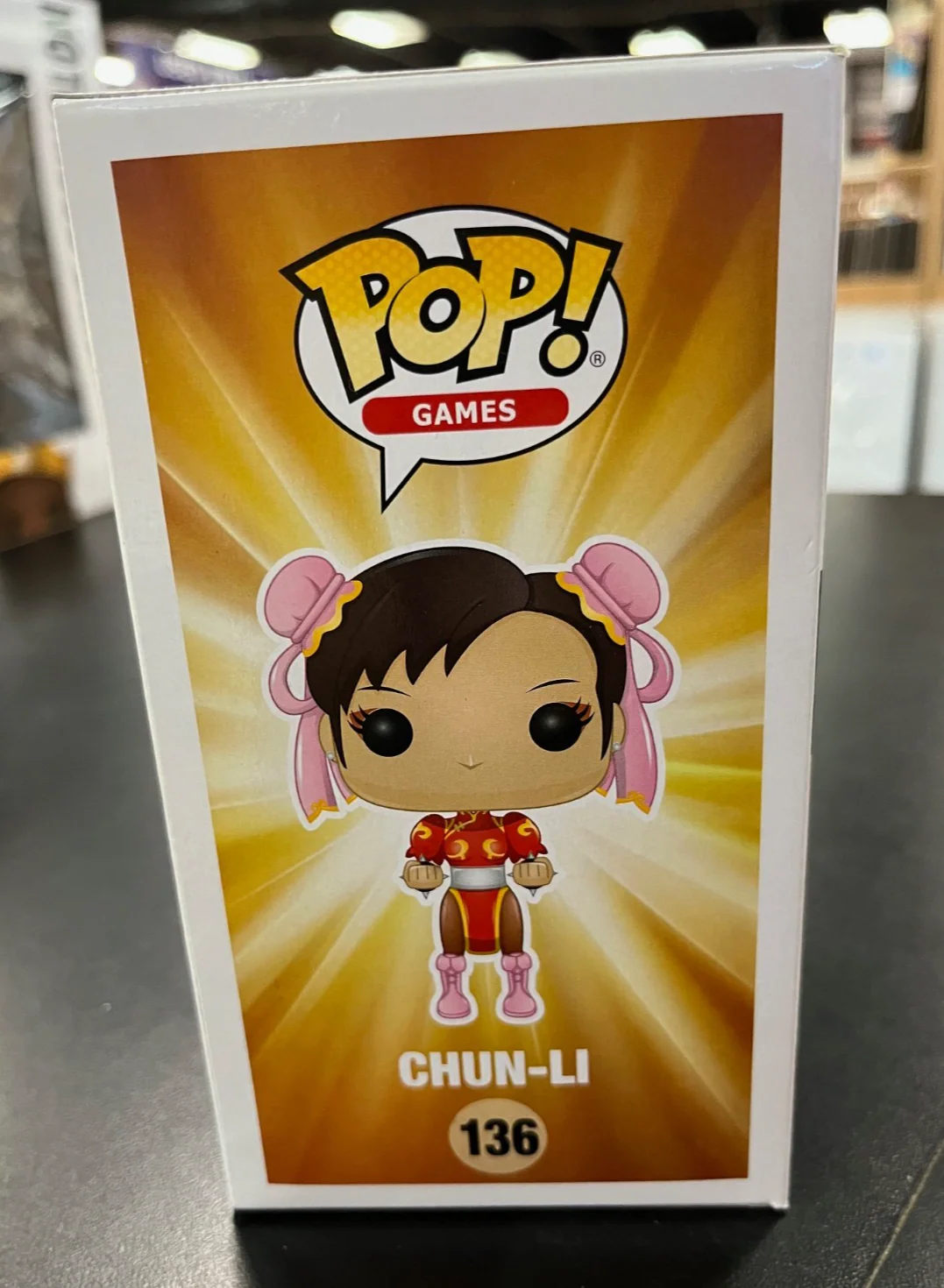 Funko Pop! Vinyl: Street Fighter - Chun-Li - FYE (Exclusive) #136 / PRE-OWNED - Image 5