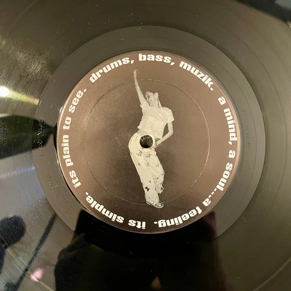 Jonathan Monteiro & Mazi Namvar - Amorphic Disco (12") (Very Good Plus (VG+)) - Image 2