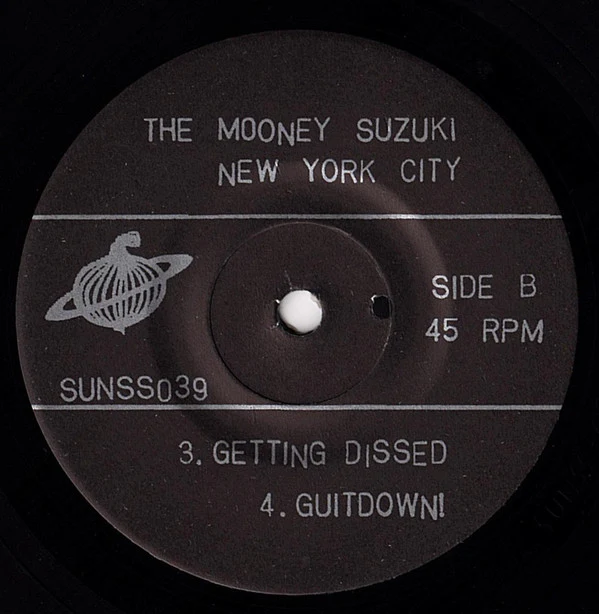 The Mooney Suzuki - Love Is Everywhere (7") (Near Mint (NM or M-)) - Image 4
