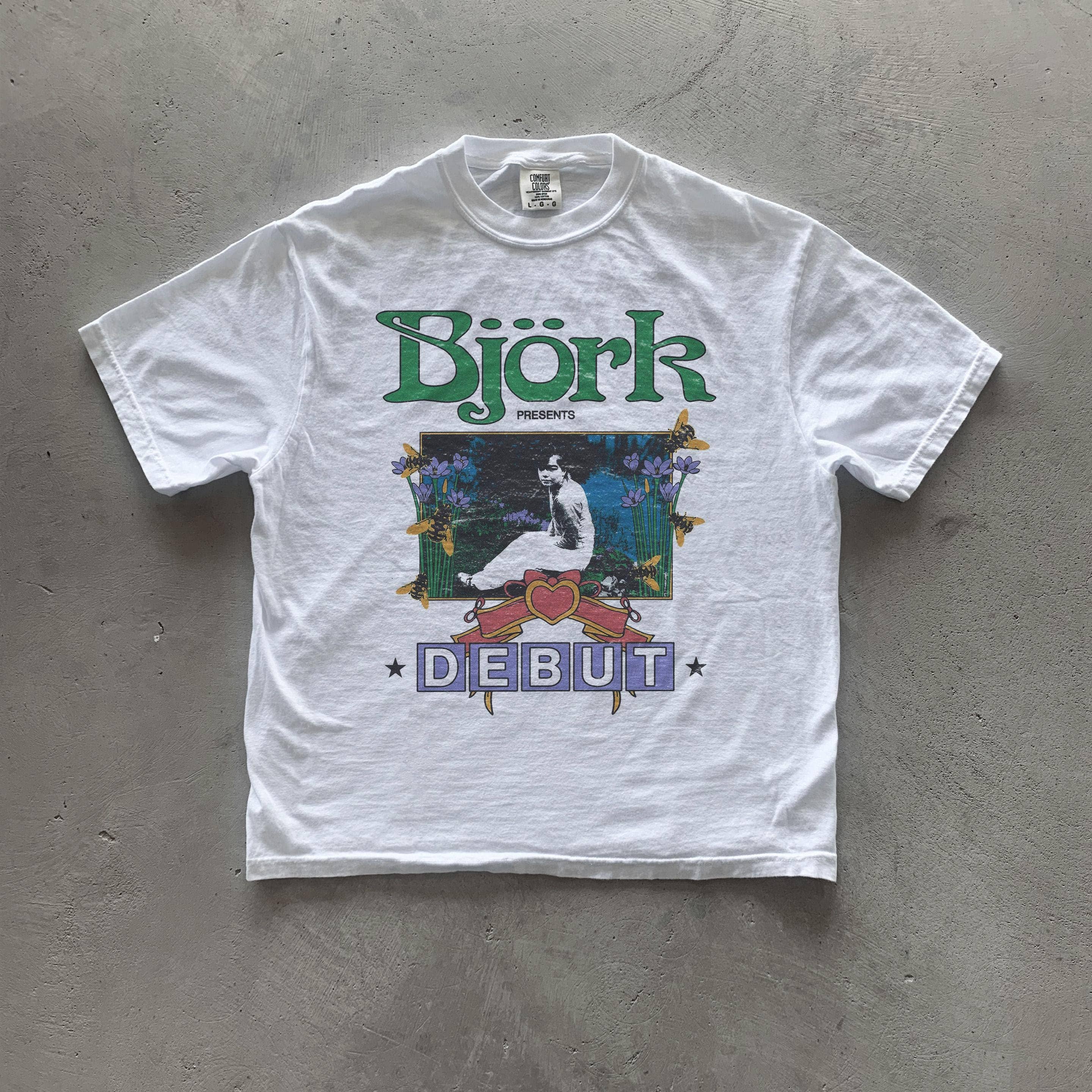 Vintage Unisex Bjork Graphic T-Shirt Music Fan Gift Fashion - Image 2