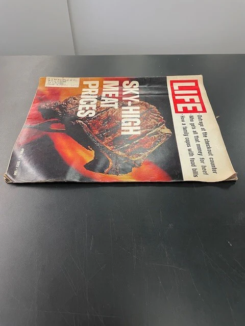 Vntg Life Magazine April 14, 1972 - Sky High Meat Prices on Cover Food Inflation - Image 6